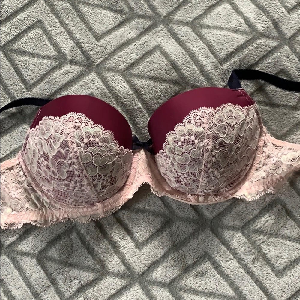 Victoria’s Secret Cute Lace Bra